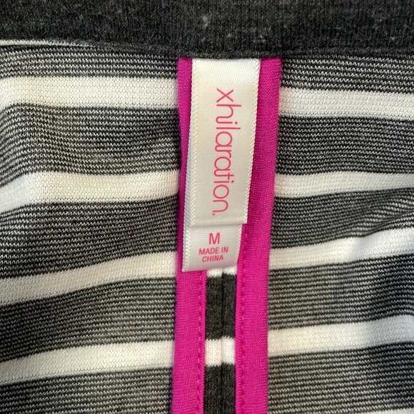 Xhilaration Charcoal Grey and White Stripe Casual Open Front Blazer EUC SZ M - Picture 7 of 9